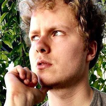 Bijles Nederlands, informatica of Engels met Igor