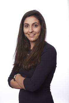 Bijles Nederlands, Engels of andere talen met Yasmine