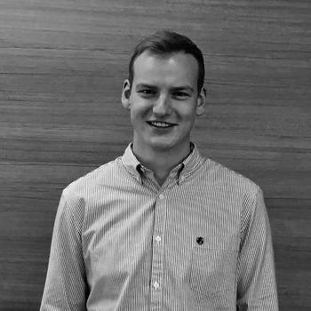 Bijles basisonderwijs, economie of thesis-scriptiebegeleiding met Jelle