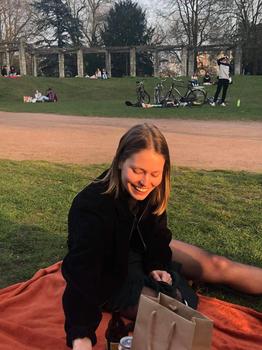 Bijles wiskunde, Engels of anatomie met Eline
