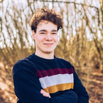 Bijles scheikunde, studiebegeleiding of wiskunde met Jelle