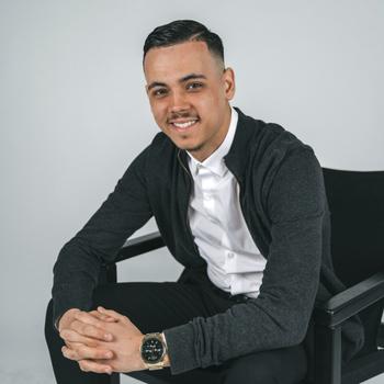 Bijles wiskunde, studiebegeleiding of boekhouden met Yassine