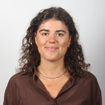 Bijles economie, wiskunde of boekhouden met Jade