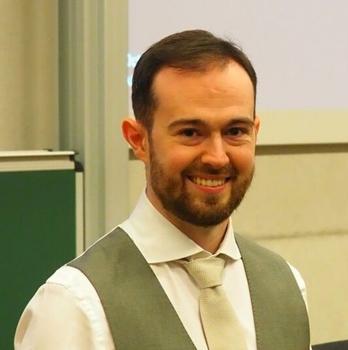 Bijles wiskunde, studiebegeleiding of basisonderwijs met Matthias