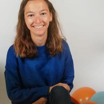 Bijles wiskunde, basisonderwijs of huiswerkbegeleiding met Leonie