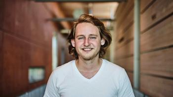 Bijles Nederlands NT2, maatschappijleer of Frans met Joel