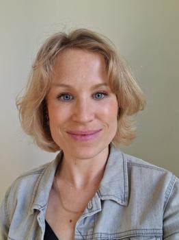 Bijles Frans, studiebegeleiding of maatschappijleer met Anke