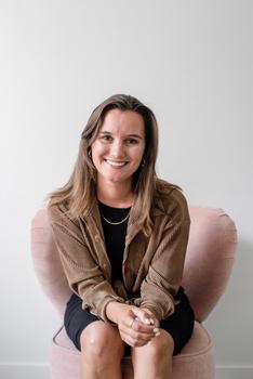 Bijles economie, basisonderwijs of management en organisatie met Zaraï