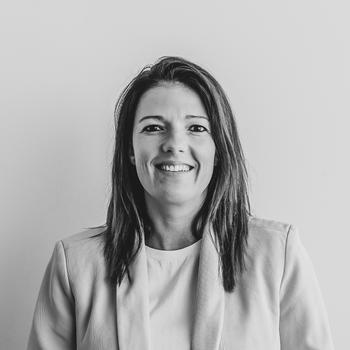 Bijles Nederlands NT2, studiebegeleiding of basisonderwijs met Magalie