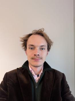 Bijles aardrijkskunde, wiskunde of economie met Dave